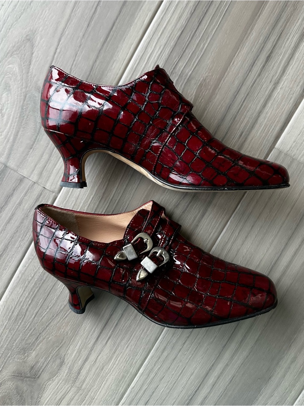 ANYI LU Handmade in Italy Buckle Heels